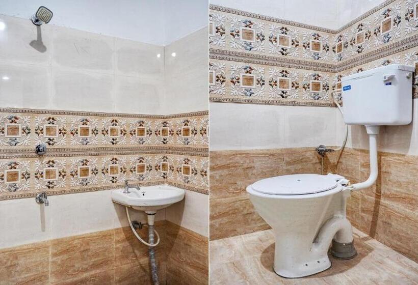 اتاق کلاسیک سه تخته, Spot On Hotel Landmark 3