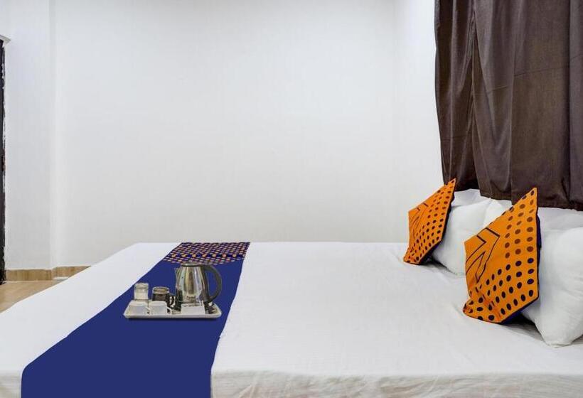اتاق کلاسیک سه تخته, Spot On Hotel Landmark 3