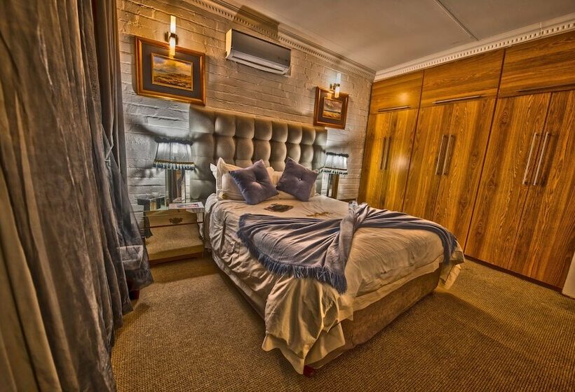 Номер Стандарт, Dersley Manor
