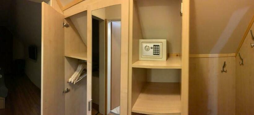 اتاق استاندارد, Nimród Hotel és ètterem