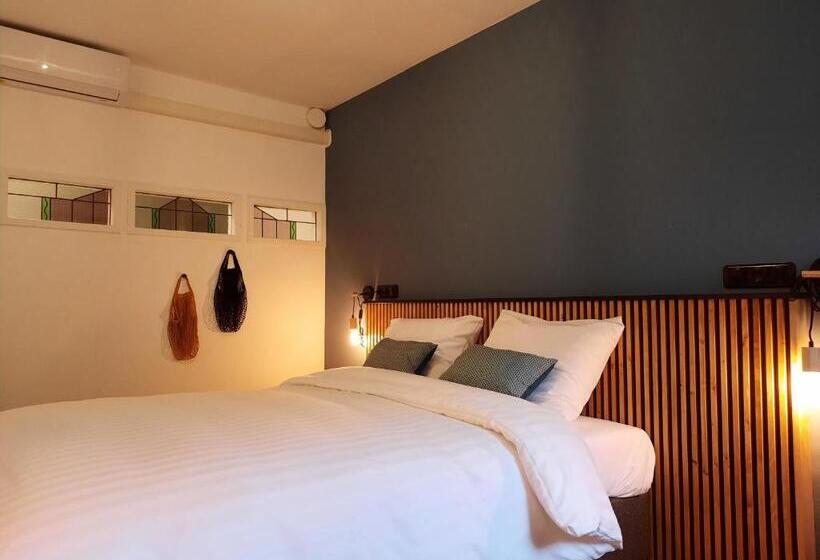 발코니 디럭스 룸, Auberge A Gen Kirk B&b