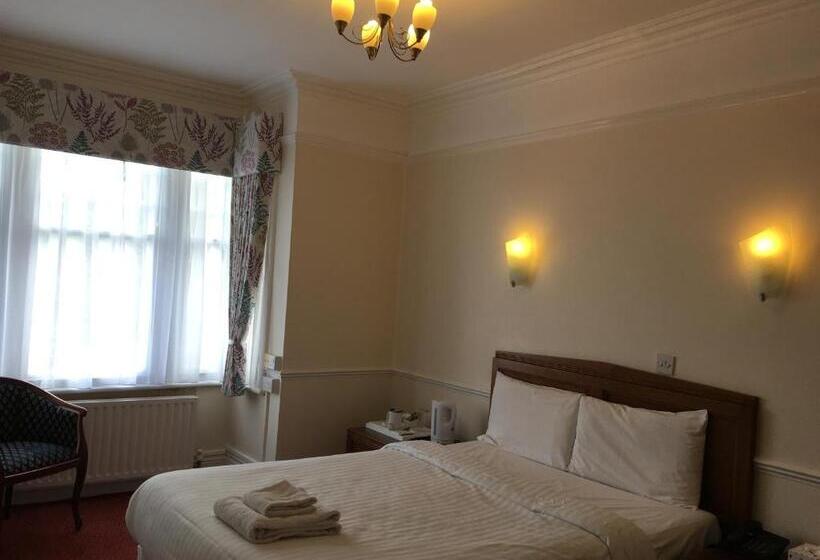 Номер Стандарт, Grosvenor Hotel Rugby
