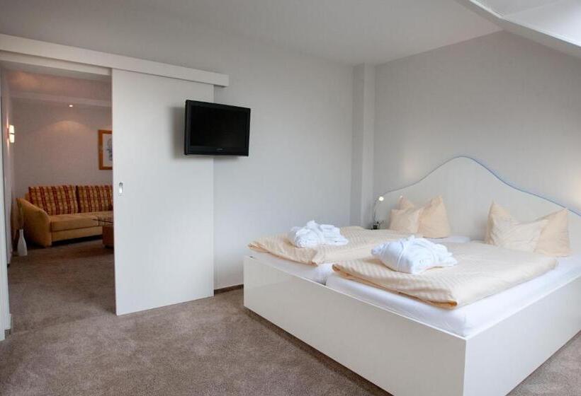 Люкс, Frühstückshotel Seemannsbraut Amrum Adults Only Ab 18 Jahre Keine Haustiere