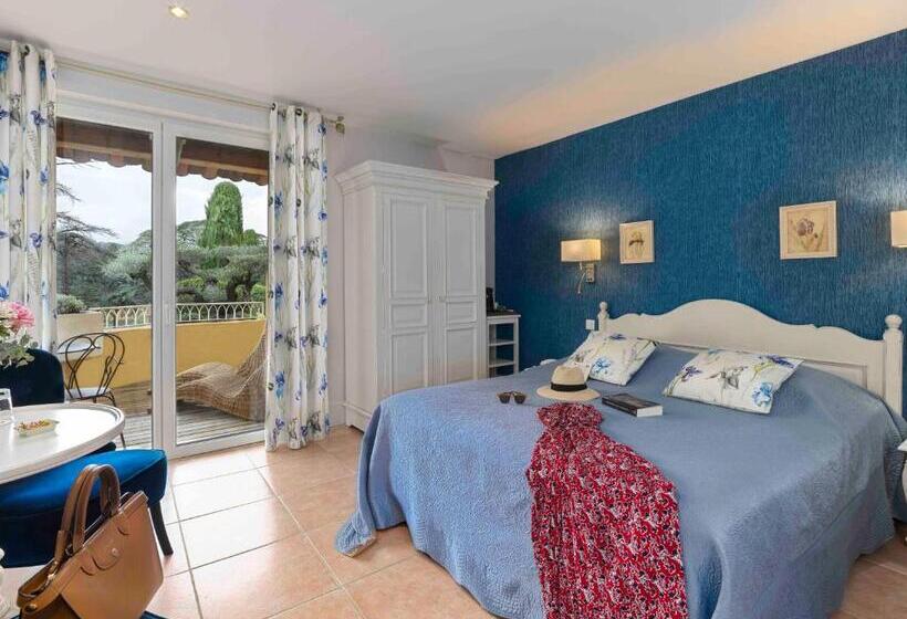 Номер Стандарт с Террасой, Auberge Du Lac