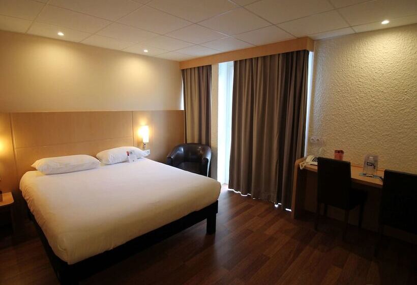 Номер Стандарт Двуспальная Кровать, Ibis Dijon Sud