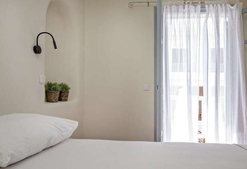 Студия Стандарт, Onar Hotel And Suites