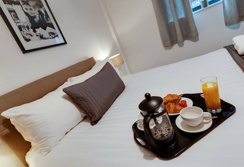 Апартаменты 2 Спальни, Base Serviced Apartments   Cumberland Apartments