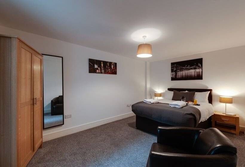 Апартаменты 2 Спальни, Base Serviced Apartments   Cumberland Apartments