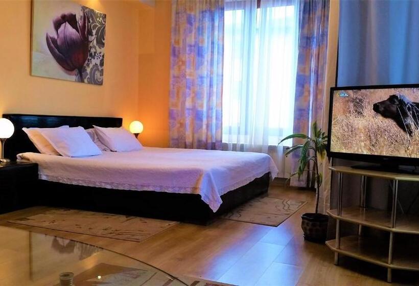 Люкс, Family Hotel Sonata