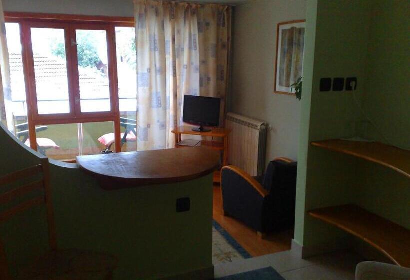 Номер Комфорт, Family Hotel Sonata