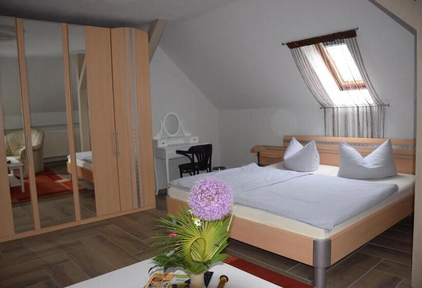 Семейный Номер, Gästehaus Pension Heß   Das Kleine
