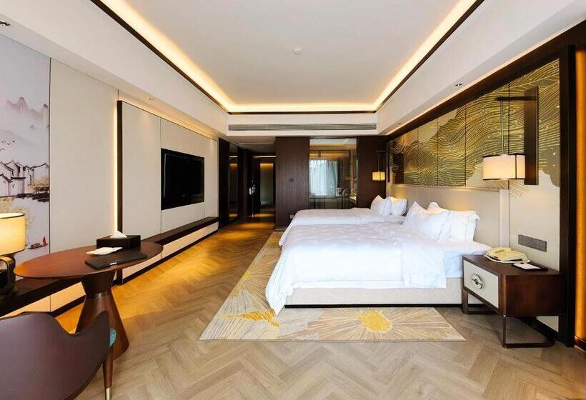 Номер Deluxe, Taishan Junhaiyue Phoenix