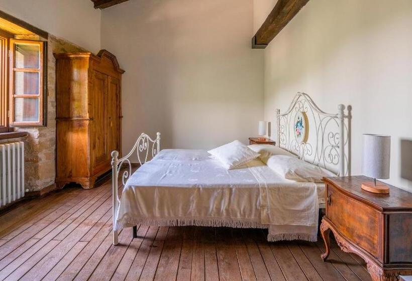 اتاق دوبلکس, Agriturismo I Pietrini