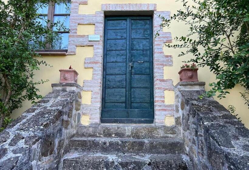 استودیو استاندارد با چشم‌انداز استخر, Agriturismo I Pietrini
