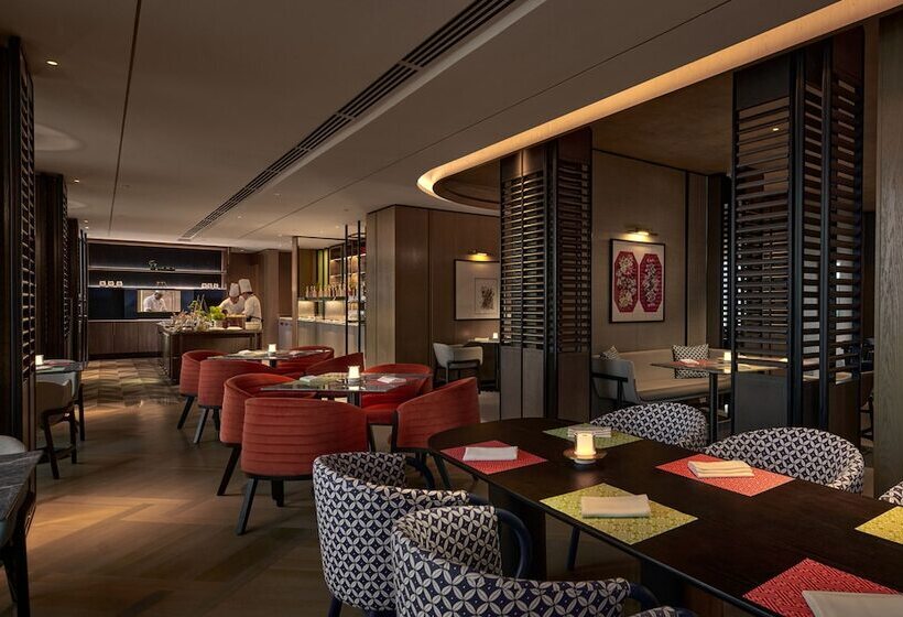Люкс, Amari Spice Penang