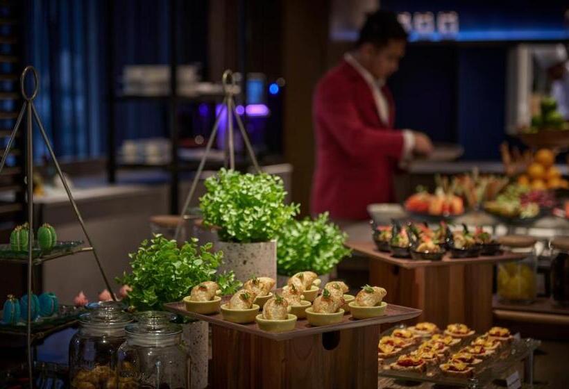 Номер Executive Кровать Кинг, Amari Spice Penang