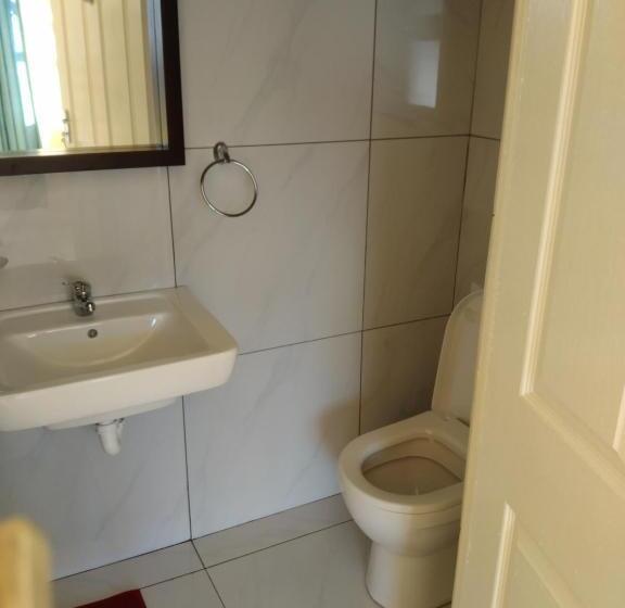 标准间, Jacmo Guest House