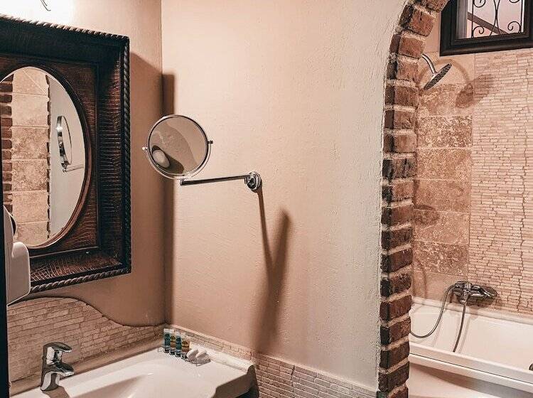 Полулюкс с Видом, Elena Guesthouse