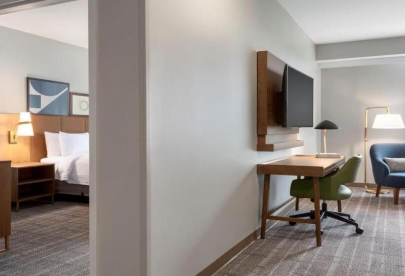 Люкс Адаптированный для Инвалидов, Staybridge Suites   Lexington S Medical Ctr Area, An Ihg