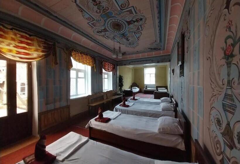 Кровать в Общей Комнате, Reyhana Unique House