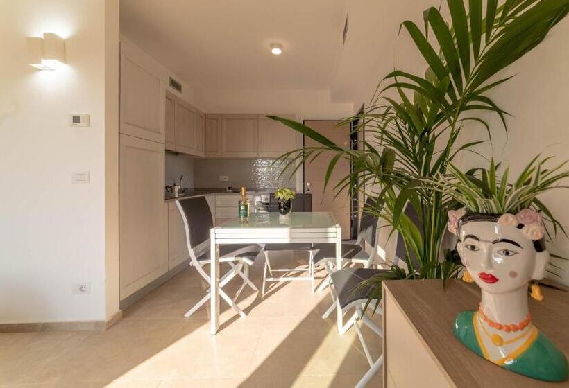 Студия Deluxe, Casa Vacanze Le Querce