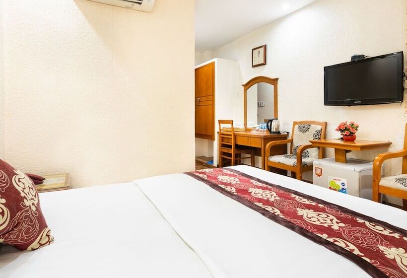 اتاق استاندارد, Queen Airport Hotel Saigon
