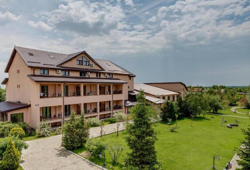 Полулюкс, Club Insieme Grand Resort