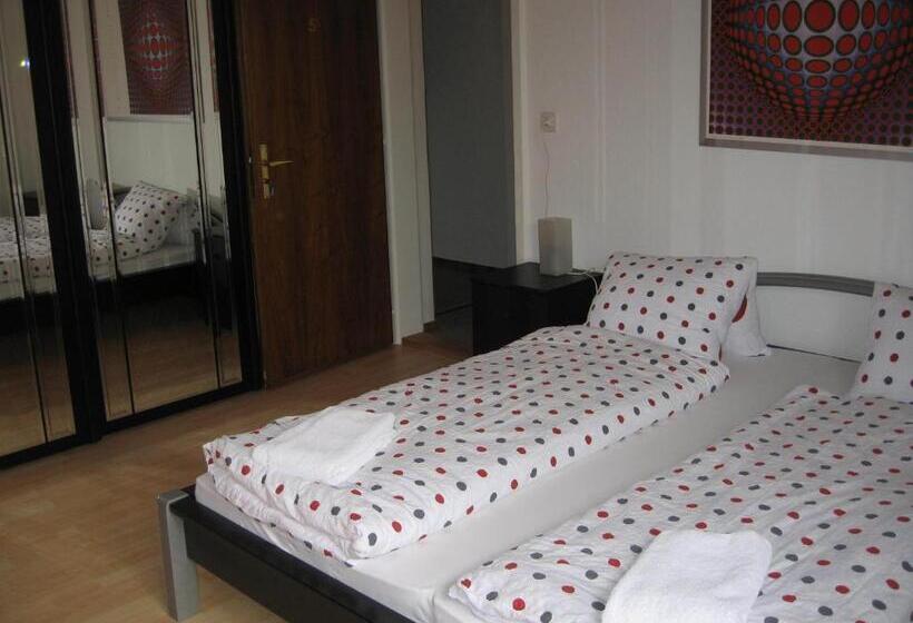Номер Стандарт, Hôtel Garni Villa Carmen
