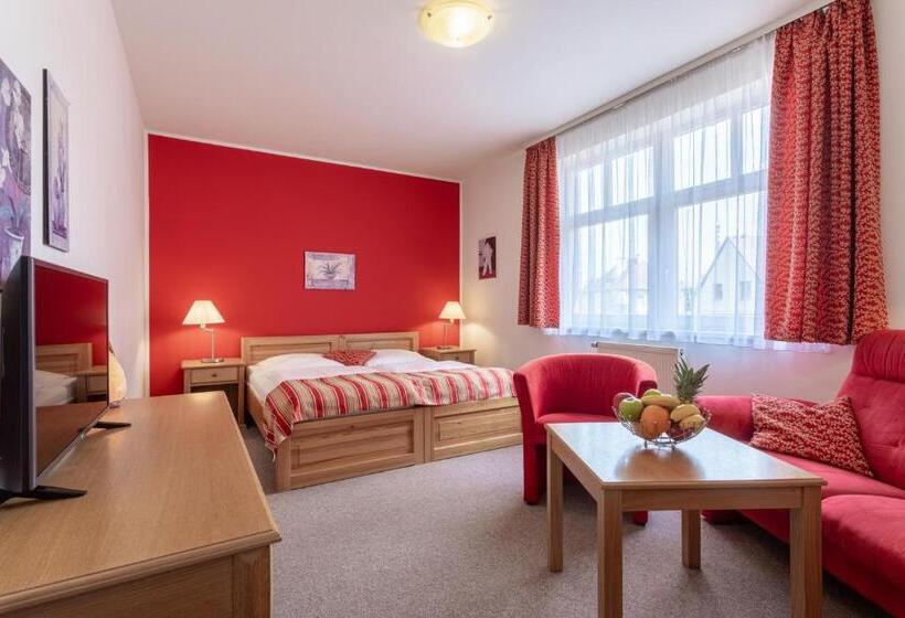 اتاق راحتی, Sanatorium Mariot