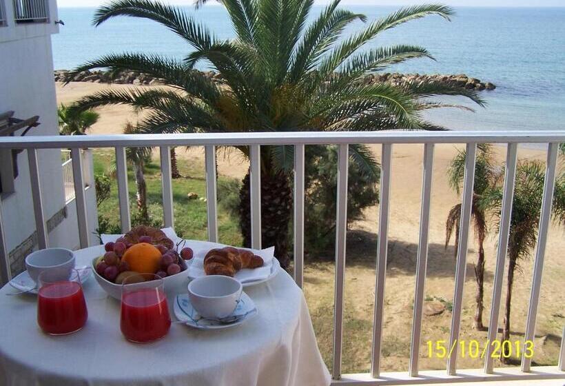 اتاق استاندارد چهار تخته, Sul Mare Al Gabbiano