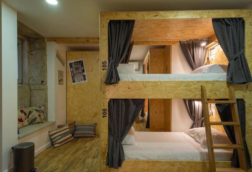 Кровать в Общей Комнате, Hostel Bulwark