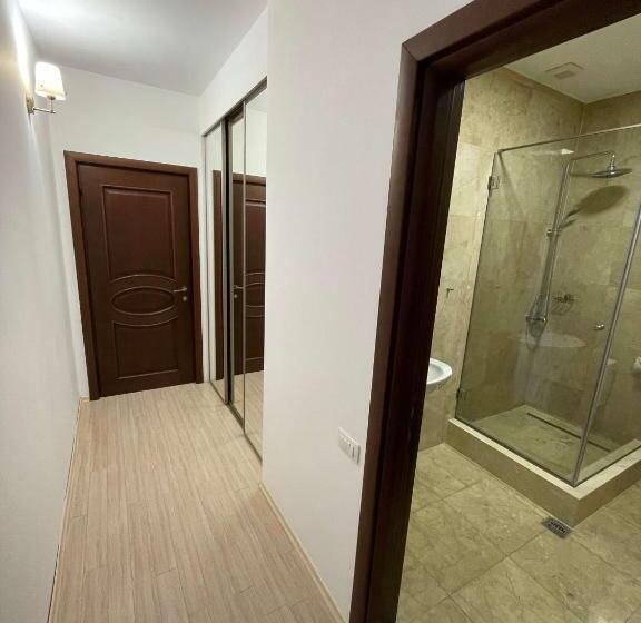 Трехместный Номер Deluxe, Vila Regal Mamaia