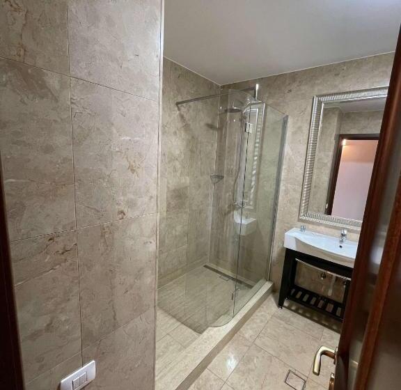 Номер Deluxe, Vila Regal Mamaia