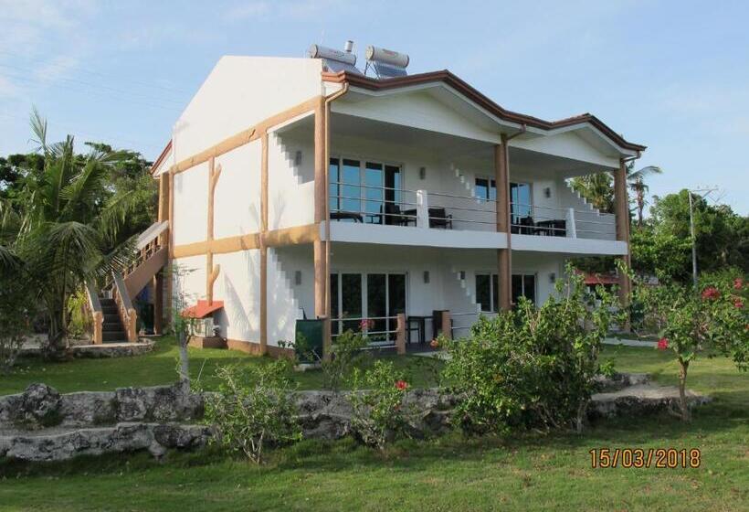 발코니 디럭스 룸, Cabilao Sunset Dive & Beach Resort