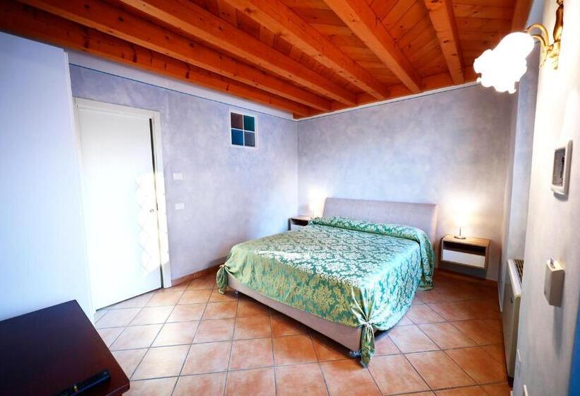 Номер Стандарт, Affittacamere Residenza Del Duca