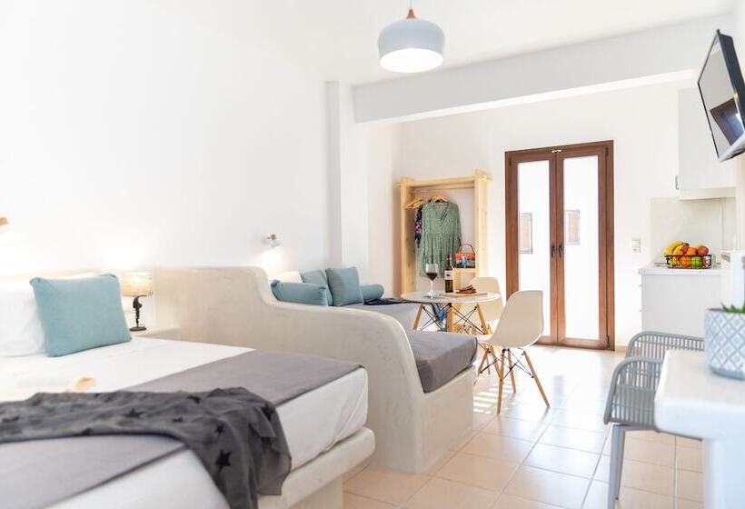 Студия Стандарт, Depis Place & Apartments