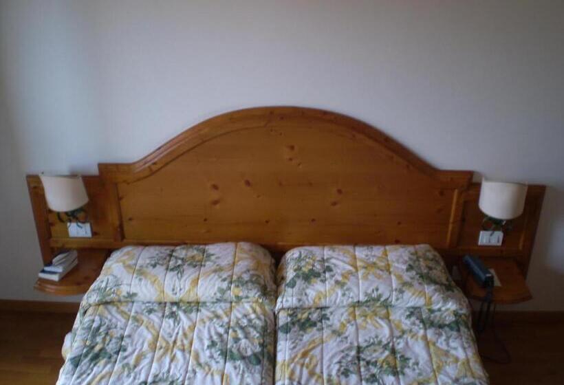 Номер Стандарт Трехместный, Relais Picaron