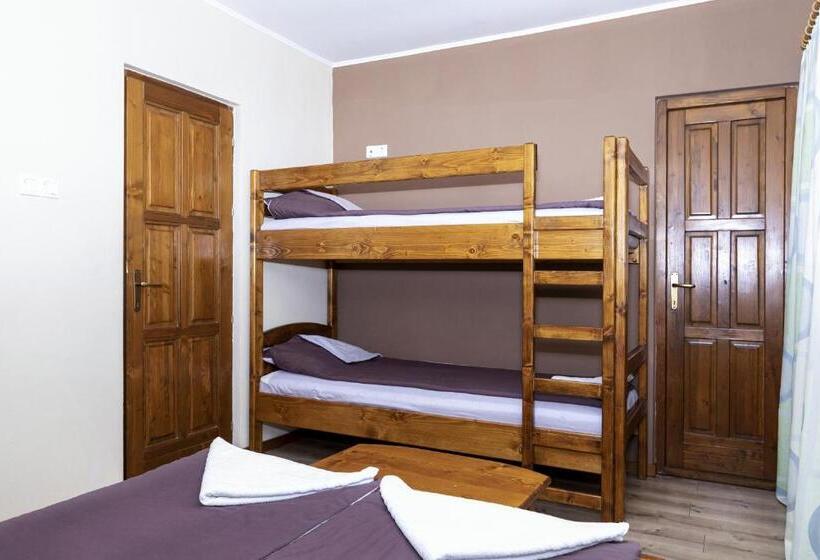 آپارتمان 2 خوابه, Pallos Apartments