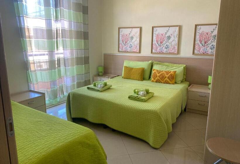 اتاق خانوادگی, B&b Del Centro Storico