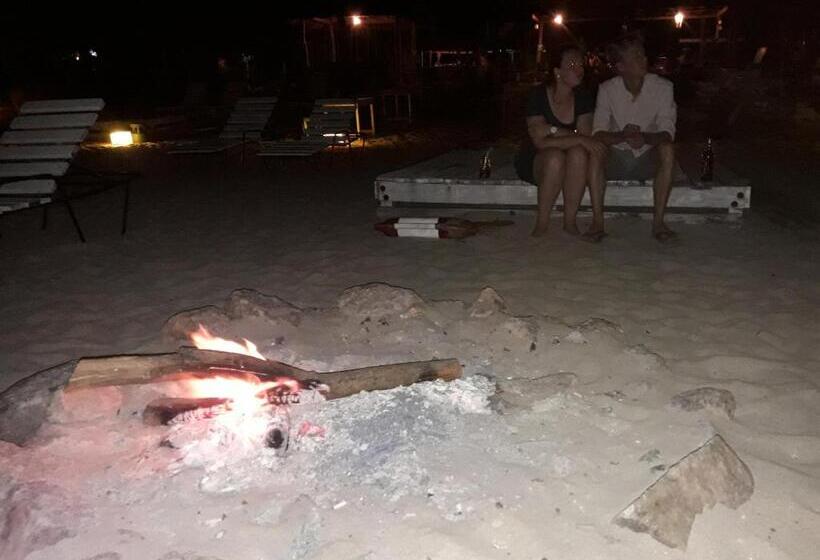 Номер Economy, Surf Reef Beach