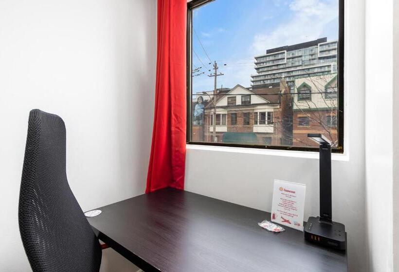 חדר סטנדרט עם מרפסת, Samesun Toronto