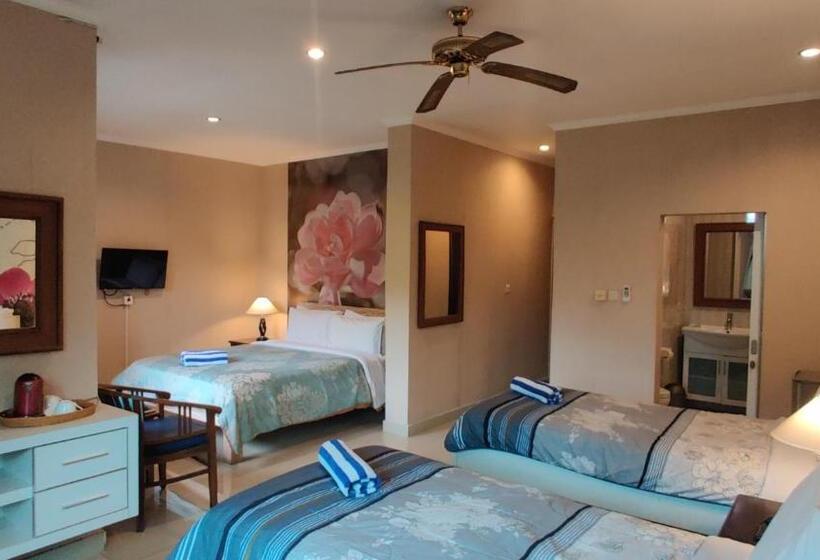 Семейный Номер, Su S Cottages Legian