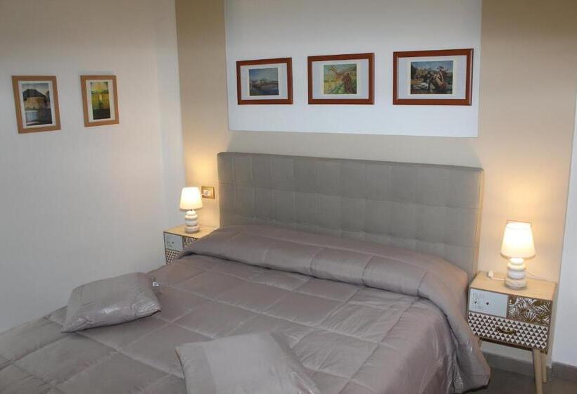 Номер Стандарт с Балконом, B&b 80056 Ercolano