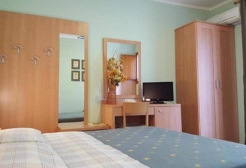 اتاق استاندارد, B&b Ensileva Beach