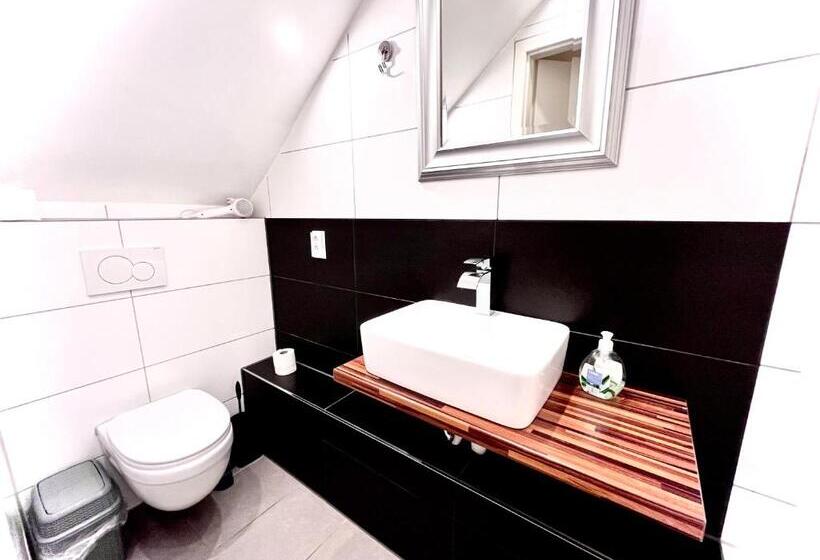 Номер Комфорт, Villa Orchard Frankfurt