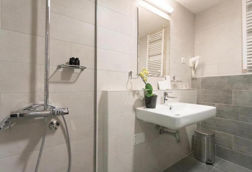 اتاق سوپریور, New City Hotel & Restaurant Niš