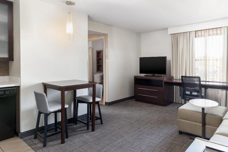 Люкс Кровать Кинг, Residence Inn By Marriott Youngstown Warren/niles