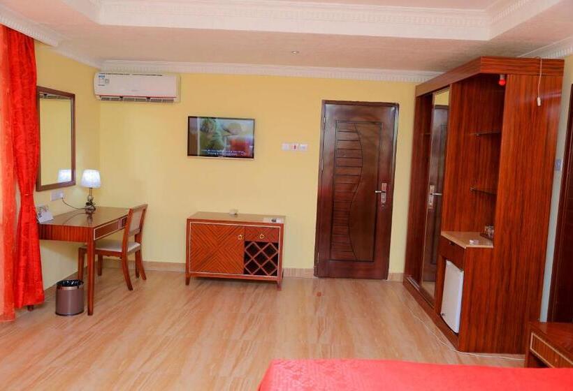 سوئیت دلوکس 2 خوابه, Tiffany Diamond Hotels Ltd   Indira Gandhi Street