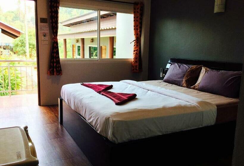 Номер Стандарт, Maehaad Garden Inn