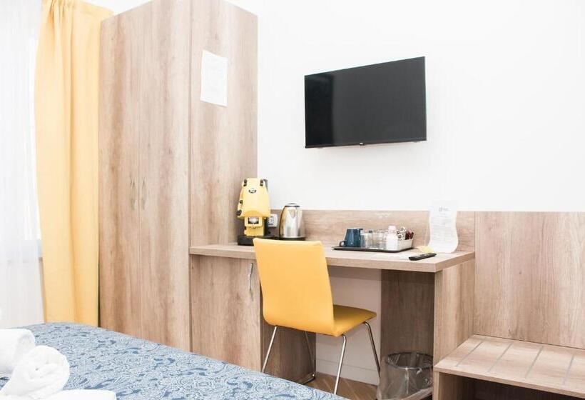 اتاق استاندارد, Barbaja Suites In Street Toledo 205